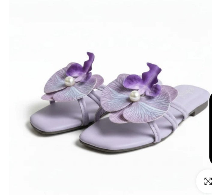 Floral Flat - Semi Formal