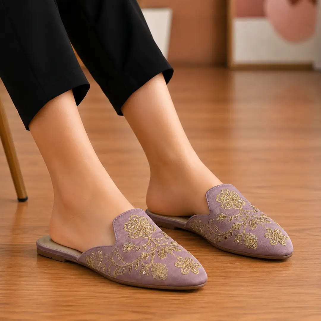 Lavish Velvety embroidery Mules
