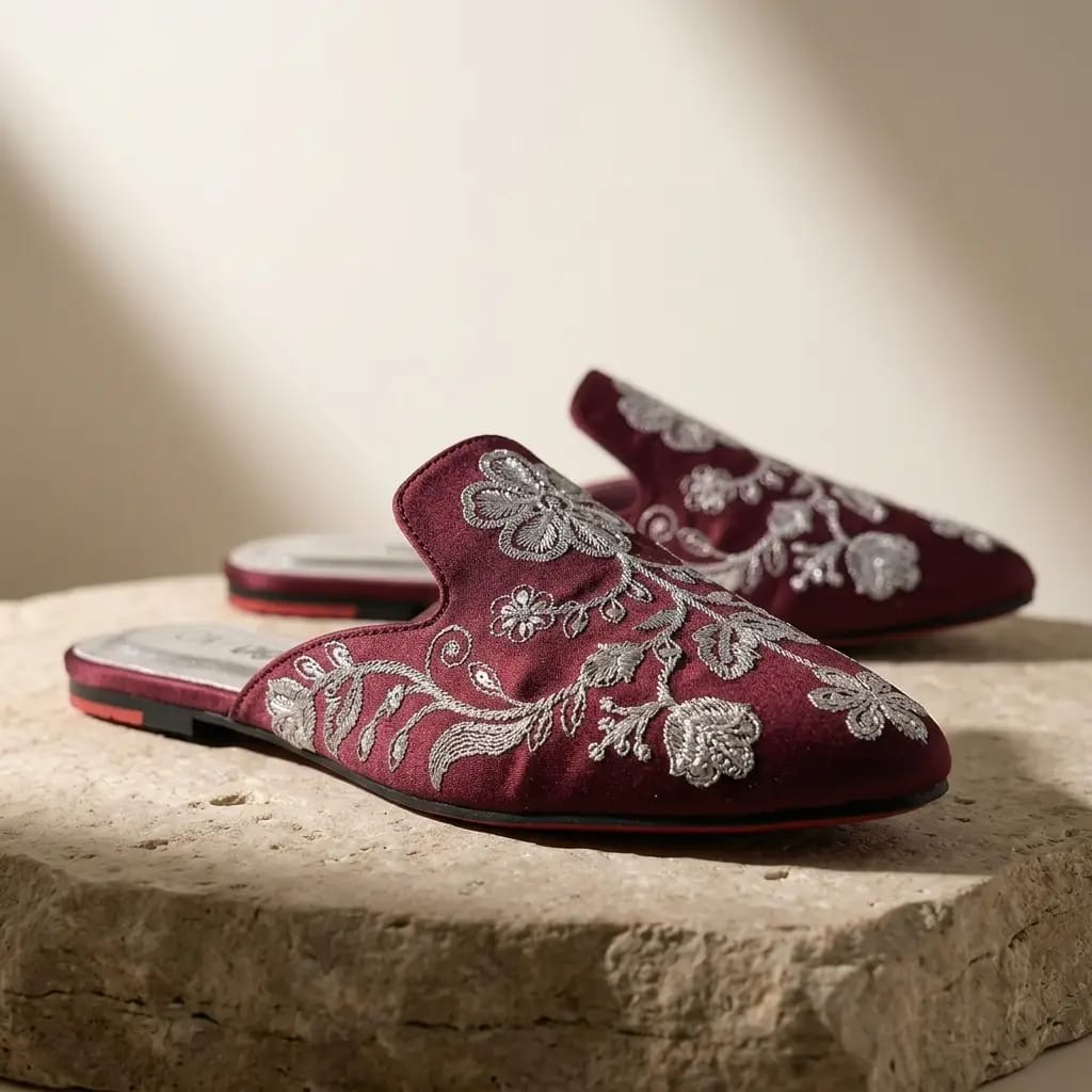 Lavish Velvety embroidery Mules
